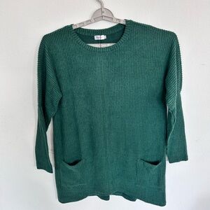 Poetsky Women’s Quilted Green Tunic

Size L